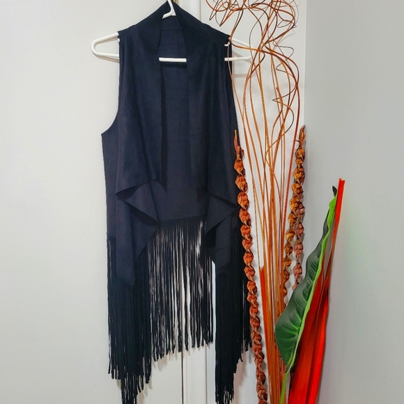 Bebe Suede Fringe Vest - Picture 1 of 6